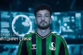 sakaryaspor batuhan cakir transferini yapay zeka ile duyurdu 1