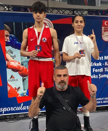 sakaryali boksorler ana