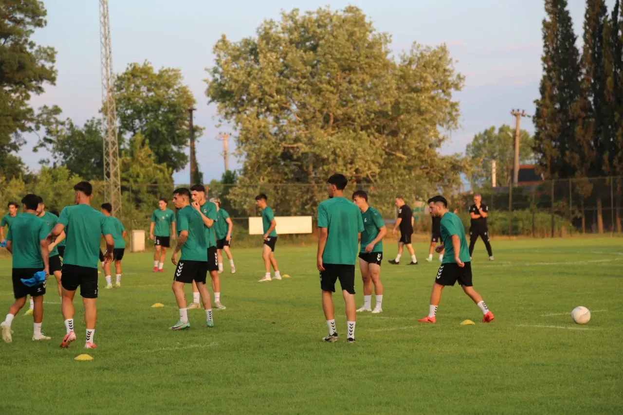 sakaryaspor boluda kamp