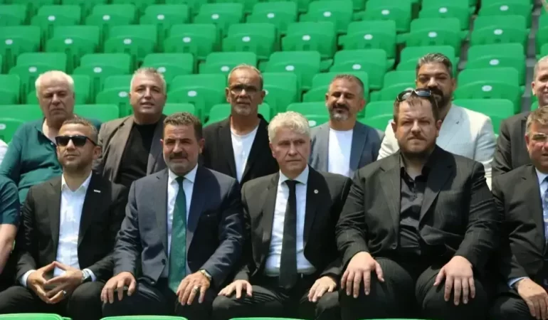 sakaryasporda transfer yasagi kaldirildi