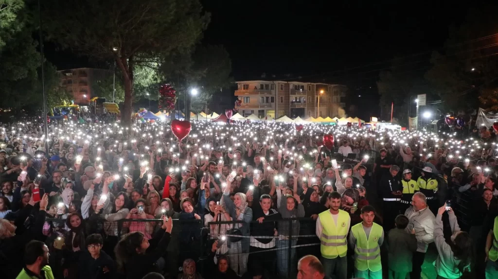 ferizli festival sona dogru