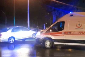 3 kişi yaralandı. Alınan bilgilere göre, gece saatlerinde D 650 karayolu