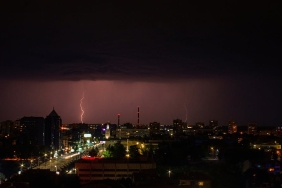 Besni8217de Saganak Yagis Faciasi Ev Coktu Yasli Kadin Kurtarildi featured