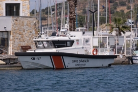 Mugla8217da 33 Duzensiz Gocmen Sahil Guvenlik Tarafindan Yakalandi featured