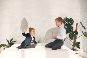 Salihli8217de Kardes Kavgasi Kanli Bitti Iki Yarali Hastanelik Oldu featured