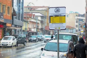 Ferizli'de ücretli otopark uygulaması başladı