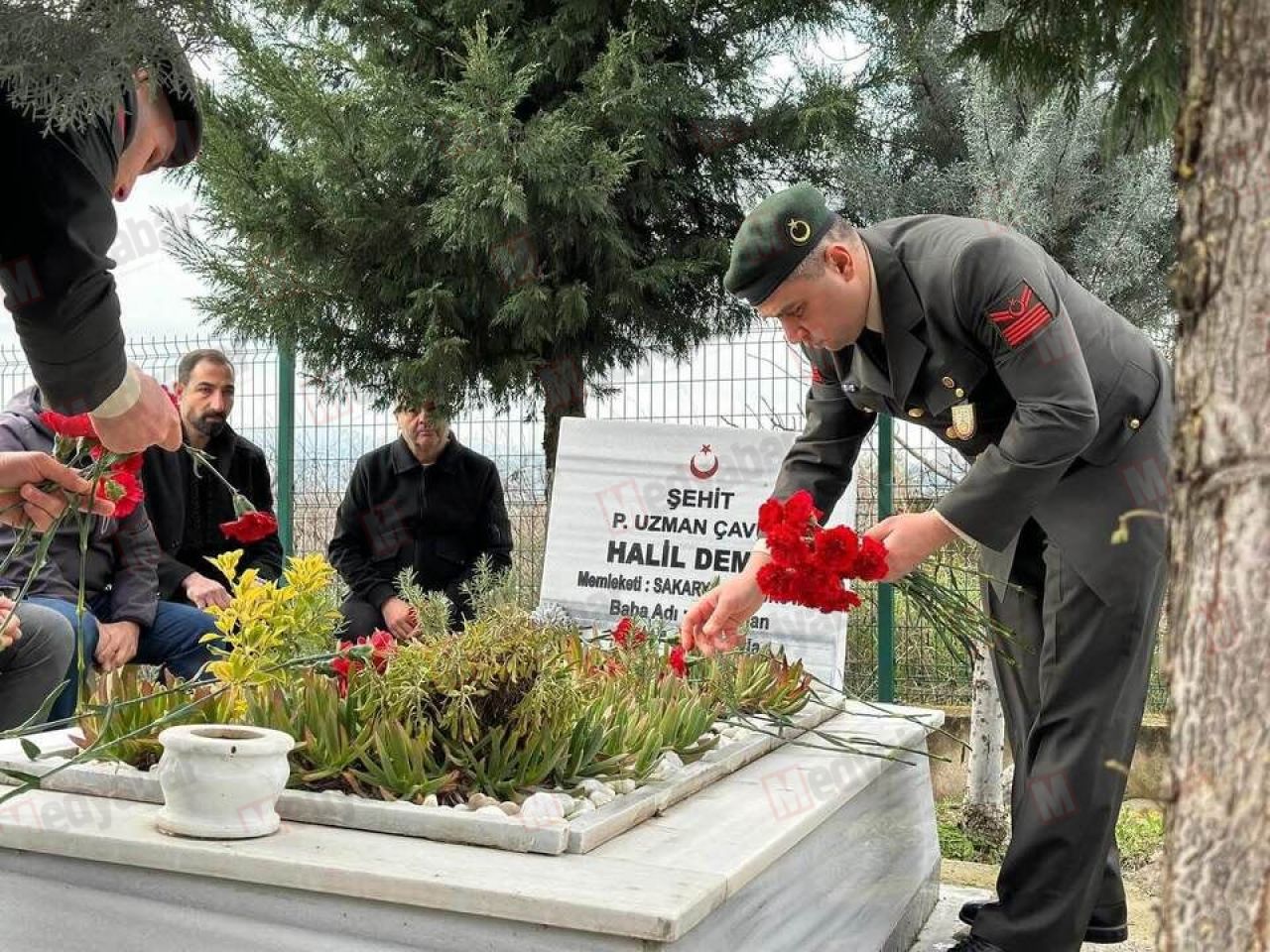 pamukova sehidini unutmadi idlib sehidi halil demir mezari basinda anildi 1769702359 1769702359 pamukova sehidini unutmadi idlib sehidi halil demir mezari basinda anildi 1769702359 1769702359