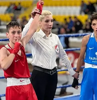 samsunlu-berkay-sezgin-demir-8-kez-turkiye-sampiyonu-oldu-1