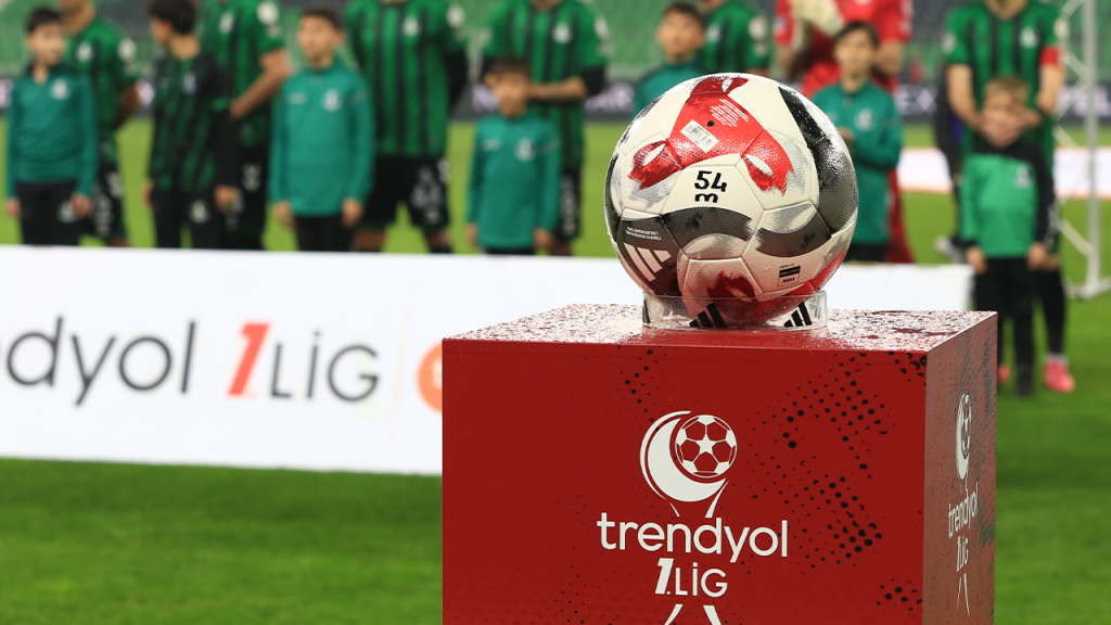 sakaryaspor-istanbulspor-maci-ne-zaman-saat-kacta-hangi-kanalda