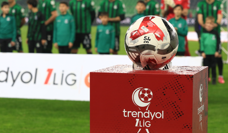 sakaryaspor-istanbulspor-maci-ne-zaman-saat-kacta-hangi-kanalda