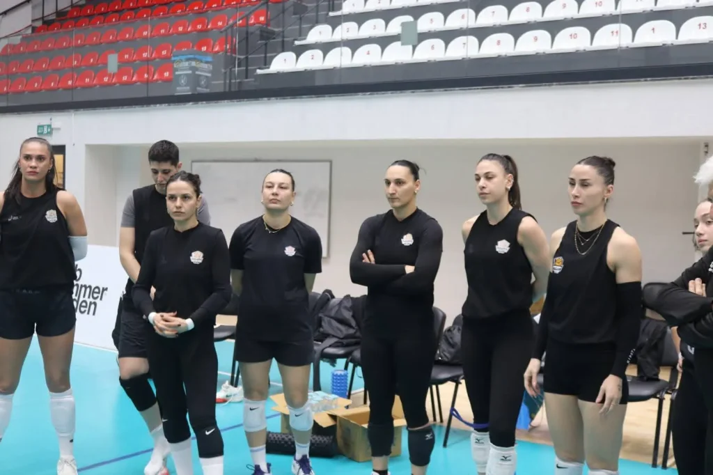 sultanlar-ligi-adina-son-duzluk-bizim-kizlar-play-off-icin-hazir