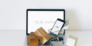 E-Ticaret-Yeni-Kurallarla-Yeniden-Sekilleniyor-featured