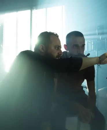 Vizyondakiler: Örümcek-Adam Dönüyor, Depp Yönetmen Koltuğunda 3 Vizyondakiler-Orumcek-Adam-Donuyor-Depp-Yonetmen-Koltugunda-featured