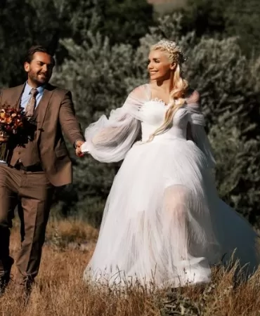 Beyza ve Ali Eren Çifti Hayatlarını Birleştirdi 5 Beyza-ve-Ali-Eren-Cifti-Hayatlarini-Birlestirdi-featured