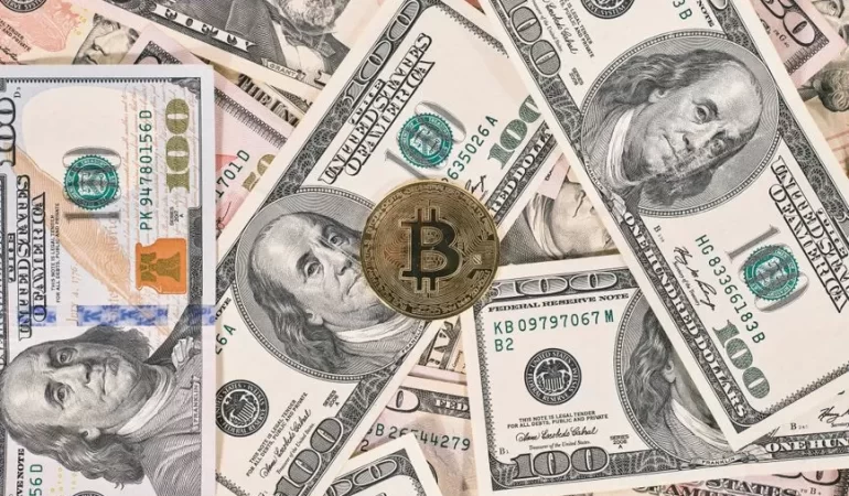 Dev Bankalardan Altın Tahmini: 5 Bin Dolar İçin Tarih Değil, Şartlar Öne Çıktı 1 Dev-Bankalardan-Altin-Tahmini-5-Bin-Dolar-Icin-Tarih-Degil-Sartlar-One-Cikti-featured