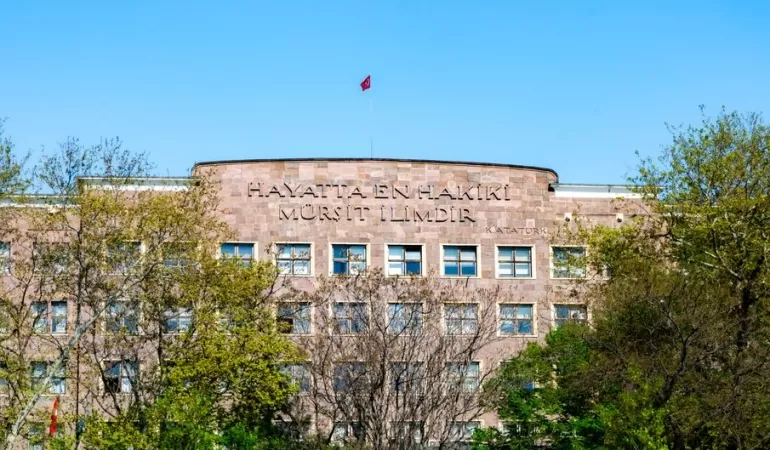 EMADDERden-kademeli-emeklilik-icin-Ankara-girisimi-featured