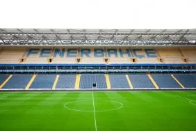 Lukaku-resmen-Fenerbahce8217de-Belcikali-yildiz-imzayi-atti-featured