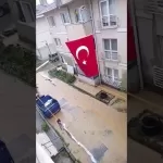 Ferizli'de Şiddetli Yağış: Metrekareye 100 Kilogramı Aştı 12 maxresdefault-1790600328