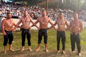 Büyükşehirli Sporculardan Madalya Yağmuru 3 sporcular